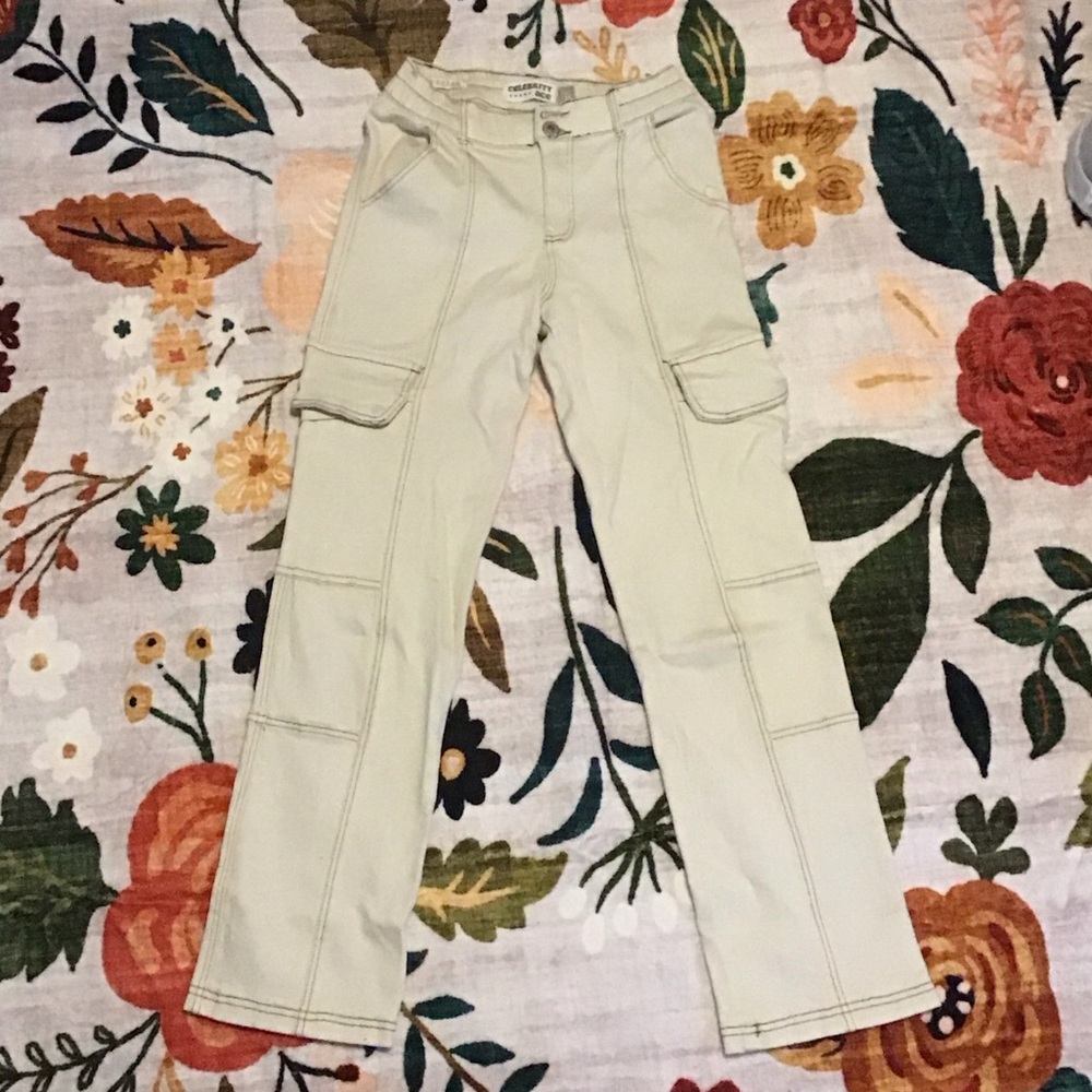 Celebrity Ace Beige Pants